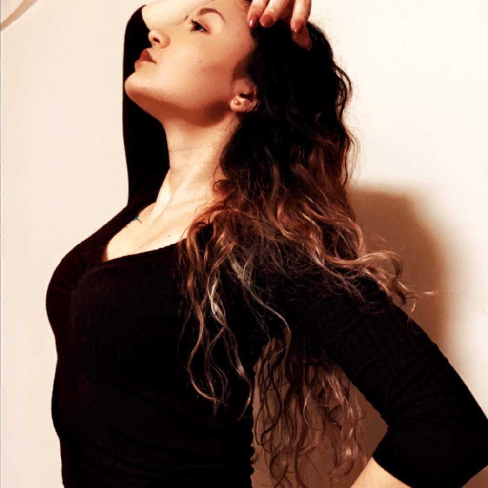 Meet your Posher, Alexandra